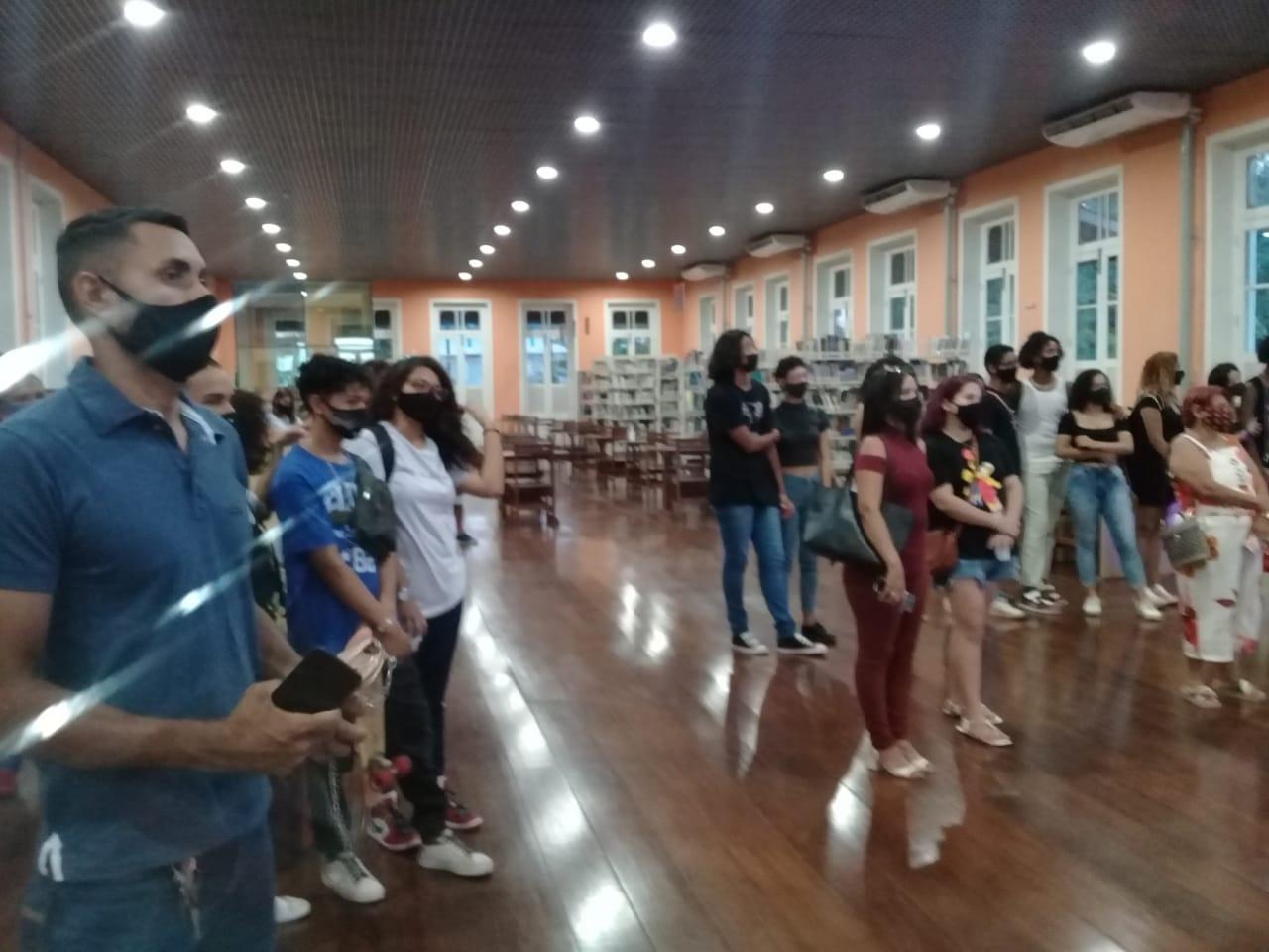 E continua a temporada de exposições na Biblioteca Avertano Rocha 