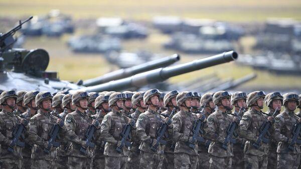 Militares chineses criam cenário de guerra mundial total, designando-o de cenário Z, diz mídia