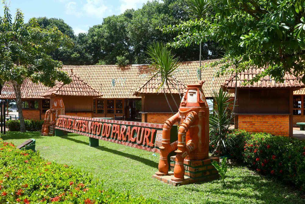 Feira do Artesanato do Paracuri 